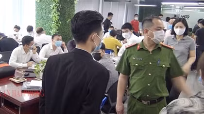Bài 1: Đánh sập sàn giao dịch Hitoption