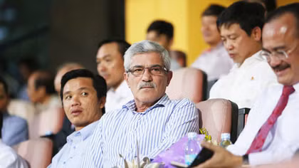Khi cố nhân tao ngộ