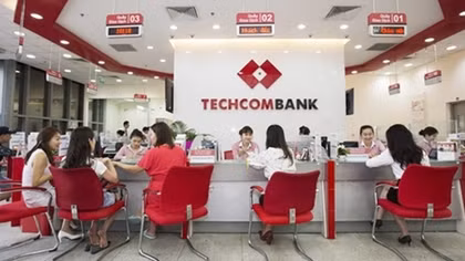 Ngân hàng bứt phá dẫn đầu nhờ thu hút khách hàng trải nghiệm và số hóa