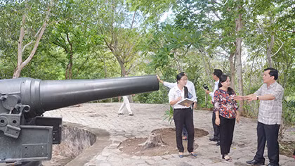 Nhiều di tích bị xâm hại và xuống cấp nghiêm trọng