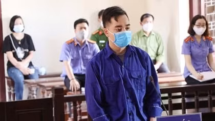 Lĩnh 18 tháng tù vì làm lây dịch bệnh COVID-19 cho nhiều người