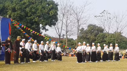 Nơi ấy ngã ba cổ tích