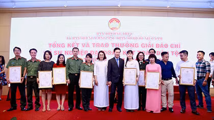 Báo CAND đoạt 4 giải tại giải báo chí "Vì sự nghiệp đại đoàn kết toàn dân tộc"