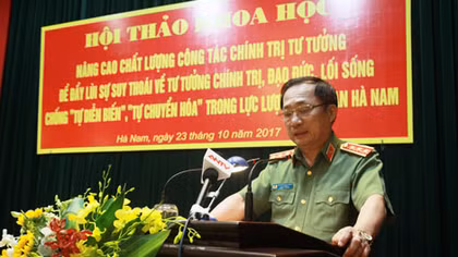 Nâng cao chất lượng công tác chính trị tư tưởng trong CBCS Công an Hà Nam