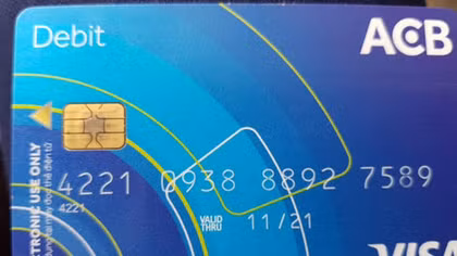 Khách hàng tố bị đánh cắp 50 triệu đồng trong thẻ ATM