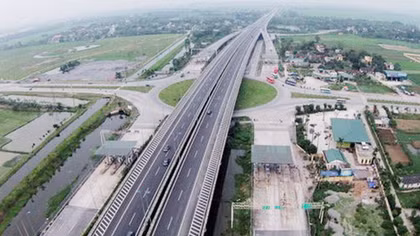 Ráo riết thúc tiến độ dự án cao tốc Bắc - Nam phía Đông