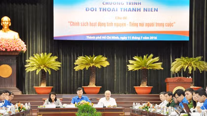 Hoạt động tình nguyện: Những băn khoăn từ người trong cuộc