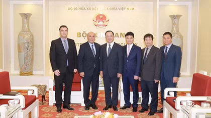 Thứ trưởng Nguyễn Văn Thành tiếp nguyên Phó Thủ tướng Israel