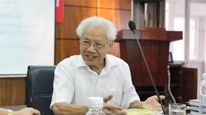 GS Hồ Ngọc Đại: Tôi không "chấp" những người không biết gì mà nói!