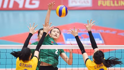 Tủi thân bóng chuyền nam