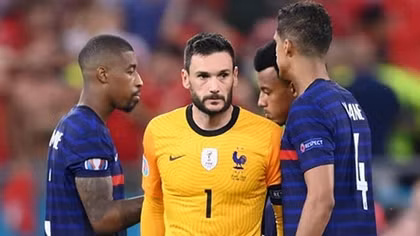 Pháp rời EURO: Bi kịch hay hậu quả của những sai lầm?