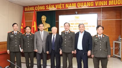 Chống “diễn biến hòa bình” - Vai trò xung kích của các cơ quan báo chí CAND