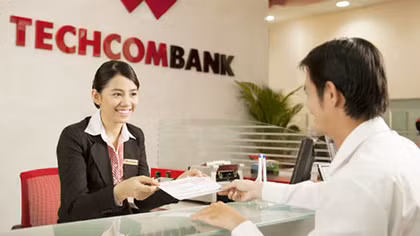 Ngân hàng bán lẻ: Mảnh đất giàu tiềm năng và người dẫn đầu