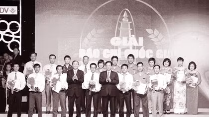 Cán bộ, phóng viên Báo Công an nhân dân với các giải thưởng báo chí và văn học