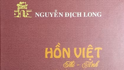 Bên nhà sàn xem “HỒN VIỆT THI ẢNH”