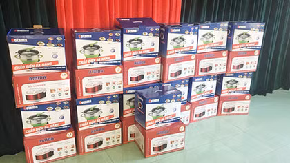 Thu hồi 125 triệu của nhóm bán nồi, chảo kém chất lượng trả lại cho dân