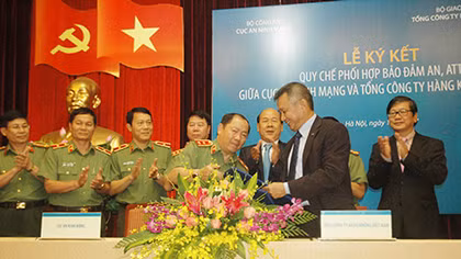  Tăng cường bảo mật an ninh, an toàn thông tin hàng không 