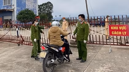 Chống dịch COVID-19: Ghi ở nơi địa đầu Tổ quốc