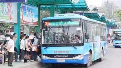 Hà Nội chi 9 tỷ đồng để duy tu, nâng cấp hạ tầng xe buýt