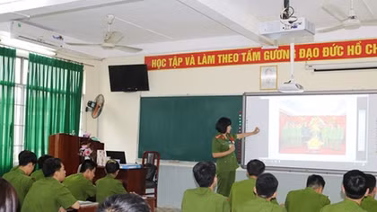 Tiêu chuẩn đề nghị xét danh hiệu giảng viên, giáo viên dạy giỏi cấp bộ trong CAND