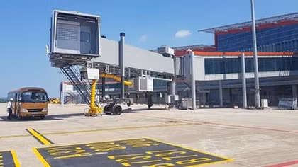 Đề nghị điều tra vụ vật phẩm phát nổ tại sân bay Vân Đồn làm một người bị thương