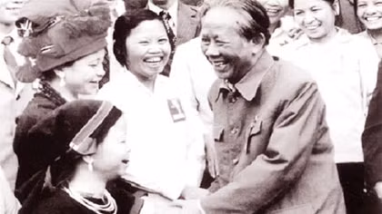 Đồng chí Lê Duẩn với văn học nghệ thuật