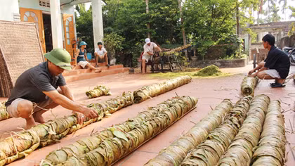 Về miền khói thơm