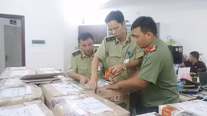 Cần công khai danh tính nhà cung cấp mỹ phẩm giả