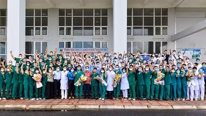 Hải Phòng cử hơn 200 bác sĩ, điều dưỡng chi viện chống dịch
