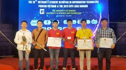 Đại học PCCC “thắng lớn” tại Cuộc thi Olympic Tin học sinh viên