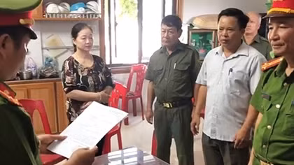Khởi tố đối tượng buôn lậu gạo trong đợt dịch COVID-19