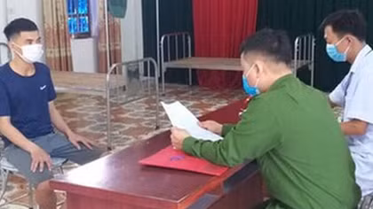 Từ vùng dịch về nhà không khai báo y tế bị phạt hàng chục triệu đồng