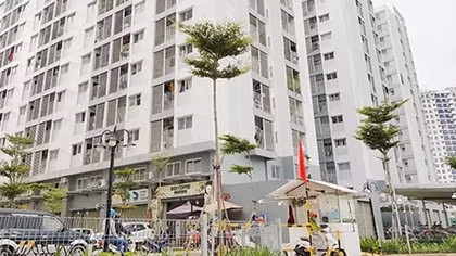 Dư căn hộ cao cấp, thiếu nhà ở giá bình dân, vì sao?