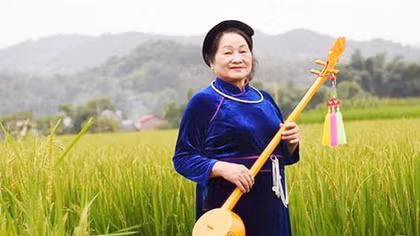 Nghệ nhân ưu tú Nguyễn Thị Bông: Chim sơn ca của núi rừng Tràng Định
