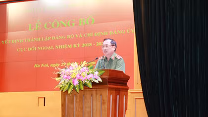 Công bố Quyết định thành lập Đảng bộ và chỉ định Đảng ủy Cục Đối ngoại