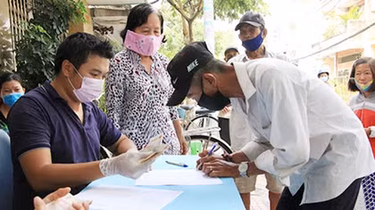 Thừa Thiên-Huế hoàn thành chi hỗ trợ COVID-19 cho 4 nhóm đối tượng