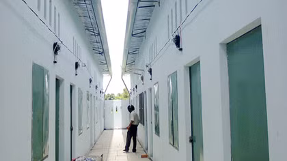 Chủ nhà trọ thu tiền điện giá cao có thể bị phạt tới 10 triệu đồng
