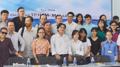 Văn học trẻ TP Hồ Chí Minh: Vẫn chỉ là một cuộc dạo chơi?