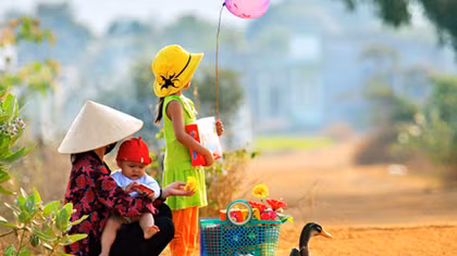 Nhớ gì như nhớ giêng hai…
