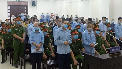 Xét xử vụ án ở xã Đồng Tâm: Hai bị cáo bị đề nghị án tử hình