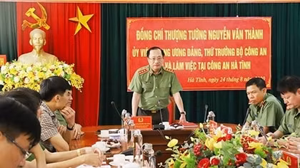 Thứ trưởng Nguyễn Văn Thành làm việc tại Công an tỉnh Hà Tĩnh