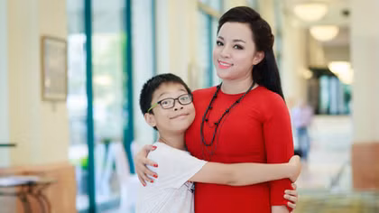 NSƯT Tố Nga: Tiếng hát mang vị mặn mòi của biển