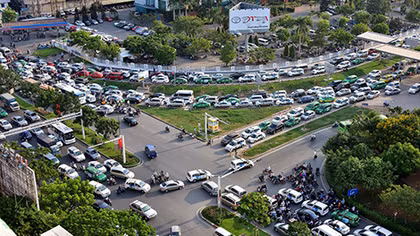 Đề xuất giải pháp căn cơ giải quyết nạn ùn tắc giao thông khu vực sân bay Tân Sơn Nhất 