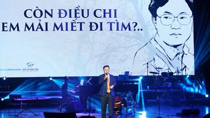 Những tụng ca thương yêu bằng thơ nhạc