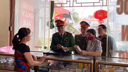 Những người góp công "chuyển hóa" địa bàn