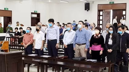 Dàn cựu lãnh đạo TISCO và VNS xin giảm nhẹ hình phạt khi nói lời sau cùng