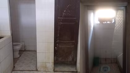 Đừng để nhà vệ sinh trường học là nỗi sợ hãi của học sinh