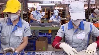 Nâng mức phòng ngừa, ngăn chặn dịch lây lan vào khu công nghiệp