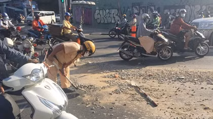 "Ca tuần tra kiểu mẫu": Lan tỏa nét đẹp người CSGT