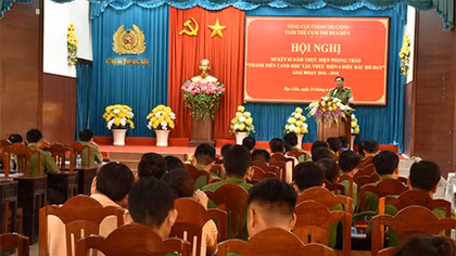 Sơ kết 2 năm phong trào “Thanh niên CAND học tập thực hiện 6 điều Bác Hồ dạy”